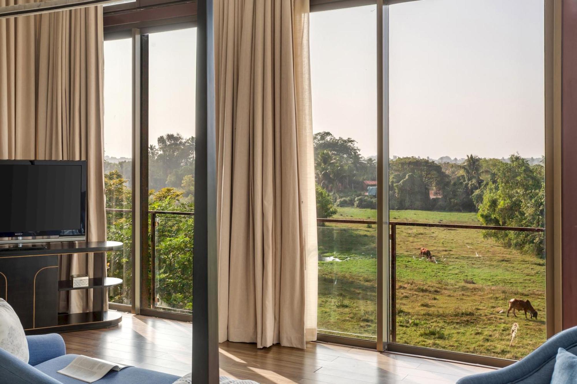 Sohonos 2 - Luxurious 3Bhk With Private Pool Nerul (Goa) Exterior foto